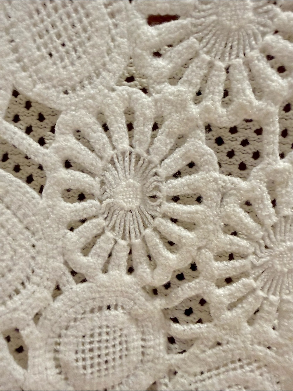 NWT! Naf Naf Floral Crochet Tank Top - Picture 8 of 9